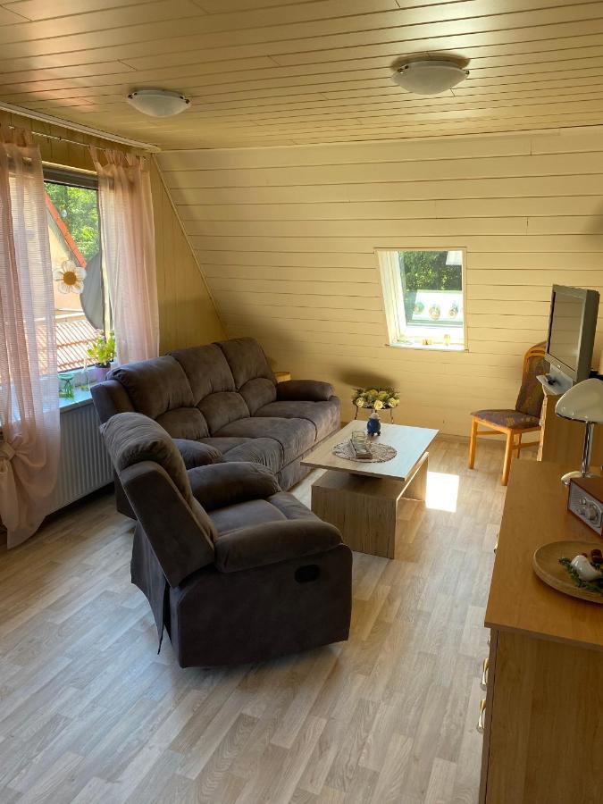 Ferienwohnung Meilerplatz - Familienfreundliche Ferienwohnung Fuer Max. 4 Personen In Bad Lauterberg Am Harz Bagian luar foto